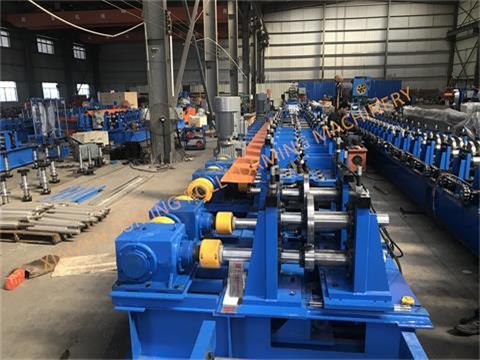 無極調(diào)檁條 C80-300