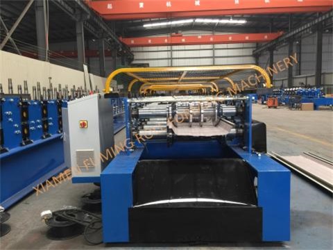 YX70-450/465/600隱藏式屋面板 